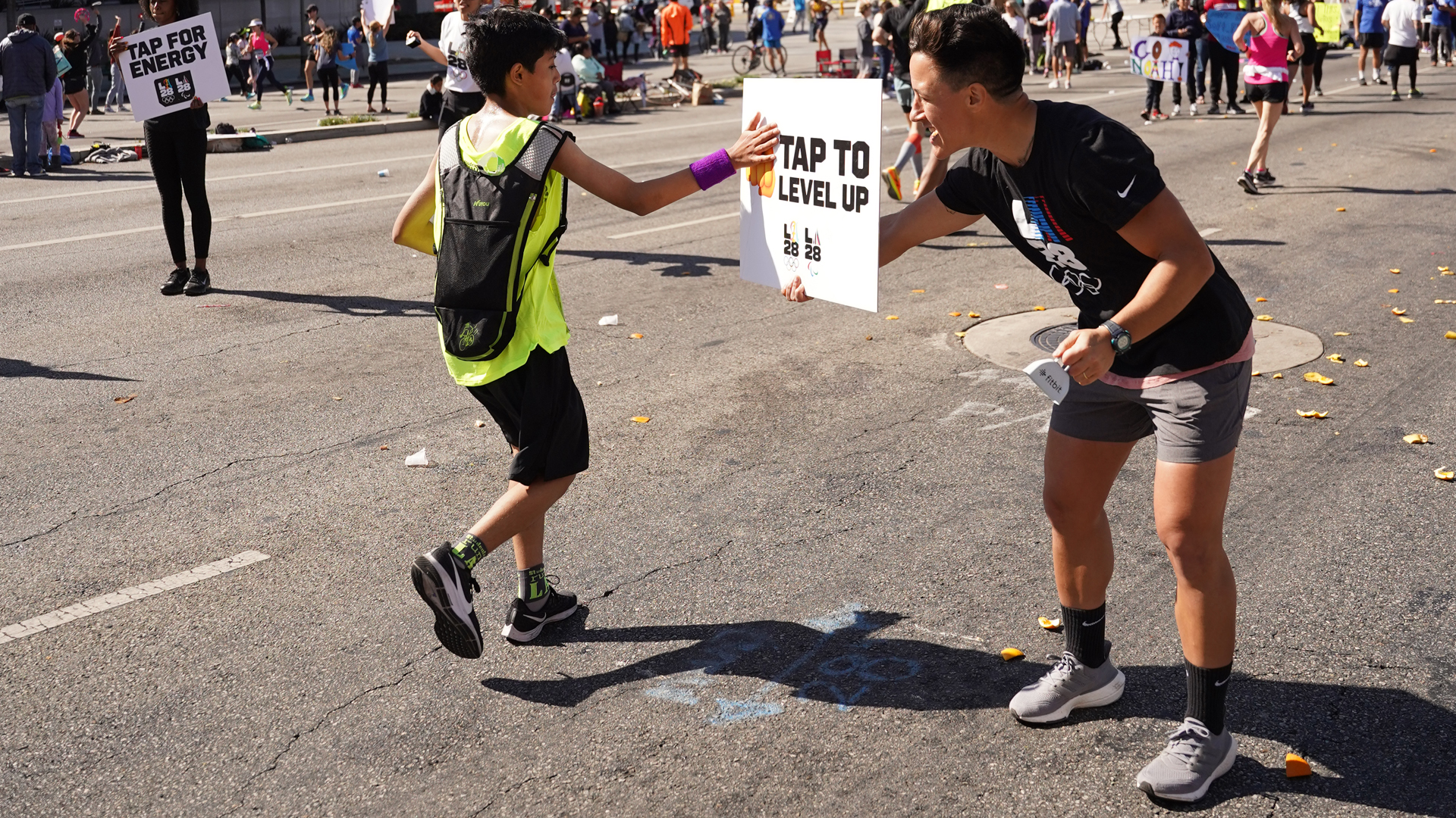 LA28 Cheers on LA Marathoners image